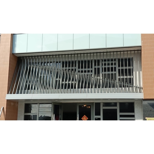 台中格柵工程實績｜台中外牆鋁格柵工程