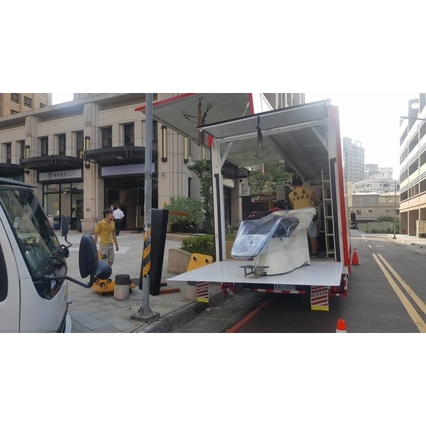 各式精密儀器搬遷吊掛