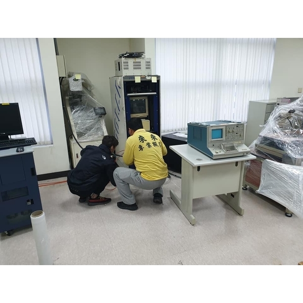 各式精密儀器搬遷吊掛