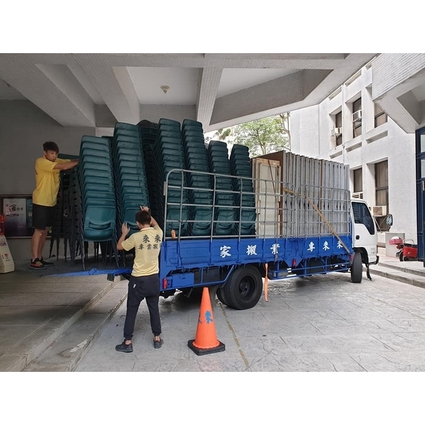 6.8噸大貨車搬運,來來專業搬家公司