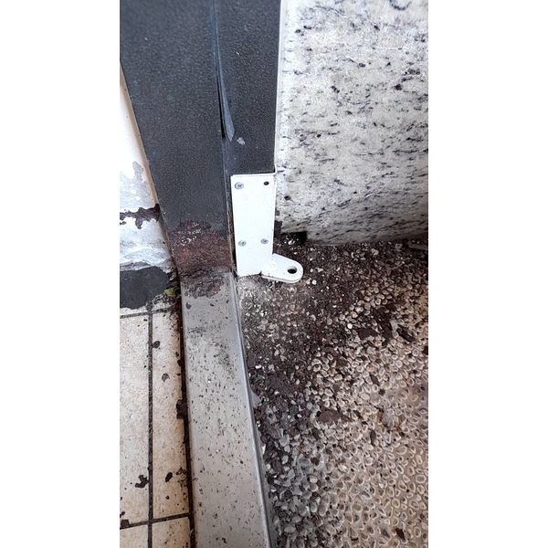 金屬（防火）門更新維修保養-真品商行