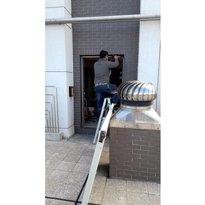 金屬（防火）門更新維修保養