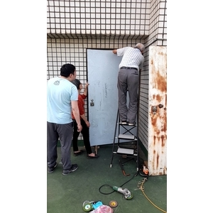 金屬（防火）門更新維修保養