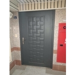 玄關門更新 - 真品商行