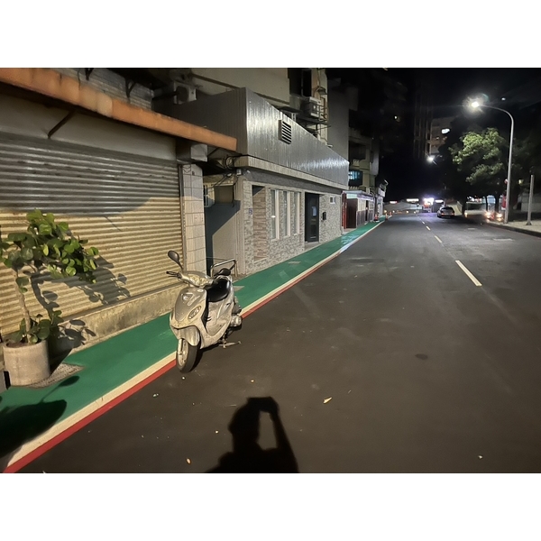 人行道－冷塑型彩色止滑道路塗料-新晟化工原料企業有限公司