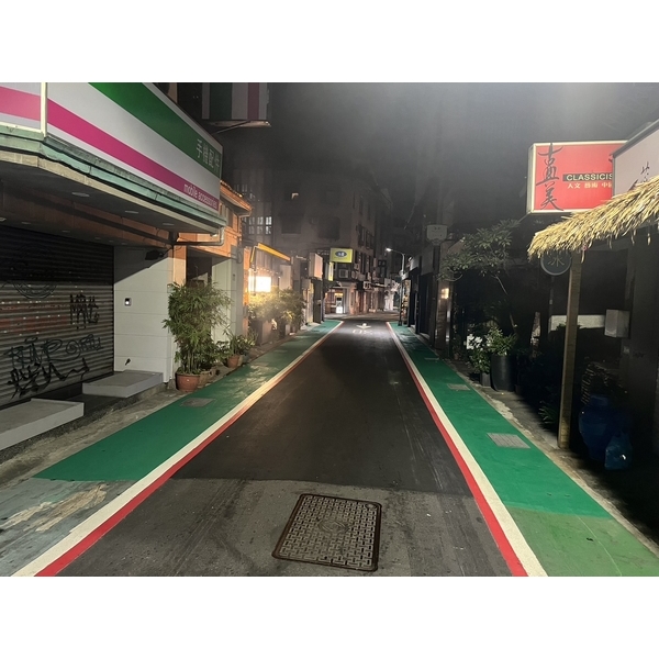 人行道－冷塑型彩色止滑道路塗料-新晟化工原料企業有限公司