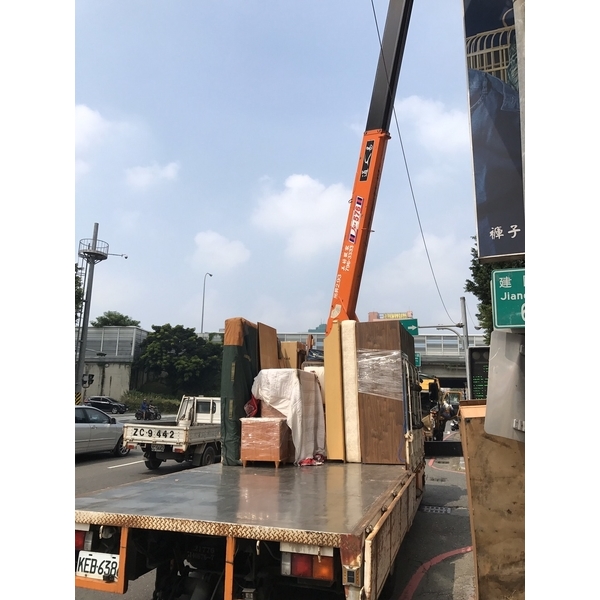 工廠倉庫貨物搬遷