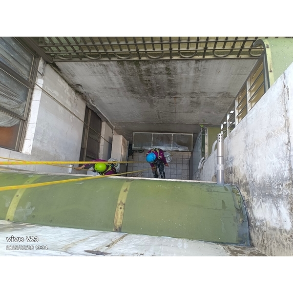 苗栗防水工程實績｜苗栗頭份大雅街房屋外牆和採光罩防水工程實績-上承防水工程團隊