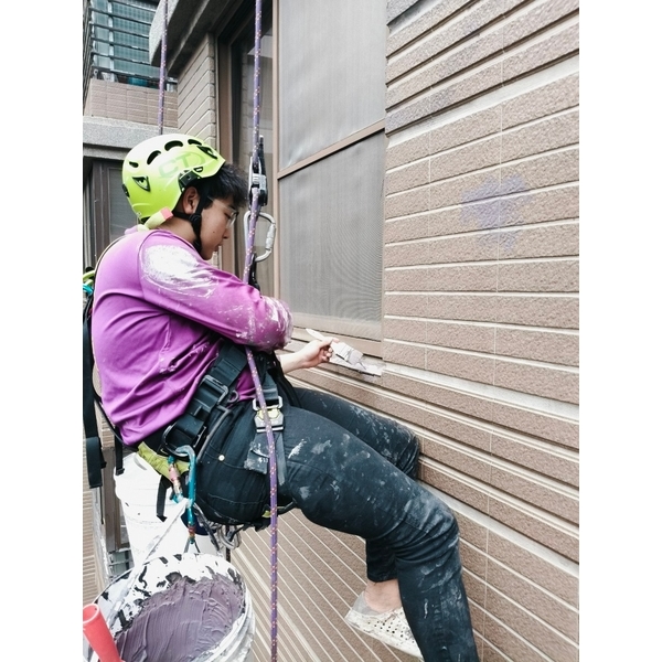 新竹防水工程實績｜新竹縣竹北市瑆鑽歌德堡房屋外牆防水修補工程-上承防水工程團隊