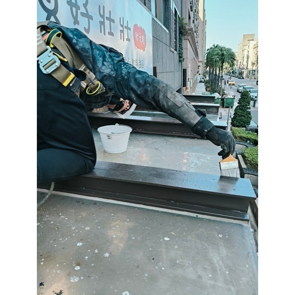 新竹採光罩防水工程實績｜竹北豐邑大有可為採光罩防水面漆粉刷工程