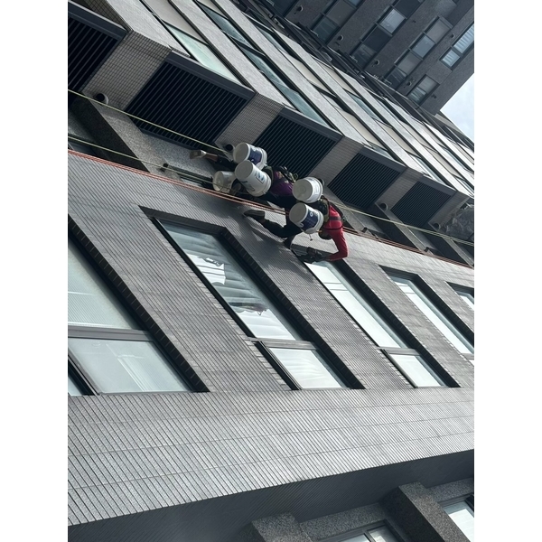 新竹防水工程實績｜新竹縣竹北市大樓外牆防水修補工程
