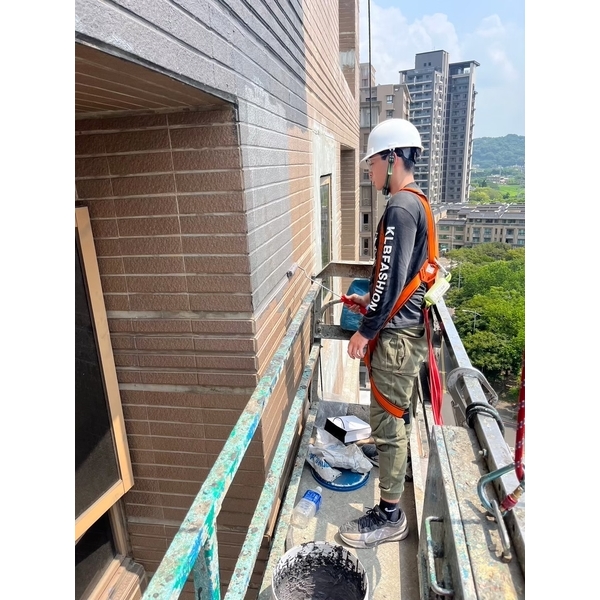 新竹防水工程實績｜新竹縣竹北市瑆鑽歌德堡房屋外牆防水修補工程-上承防水工程團隊