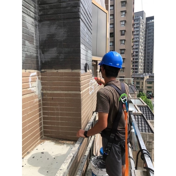 新竹防水工程實績｜新竹縣竹北市瑆鑽歌德堡房屋外牆防水修補工程