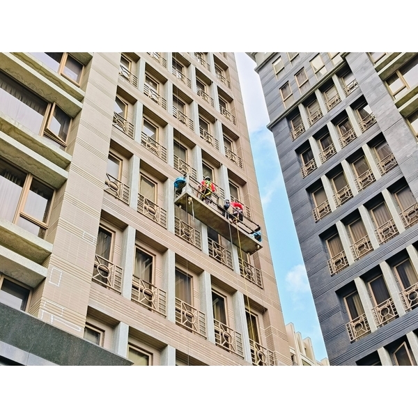 新竹防水工程實績｜新竹縣竹北市瑆鑽歌德堡房屋外牆防水修補工程