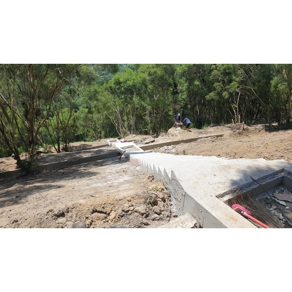 山坡地樓梯工程-久傳工程有限公司