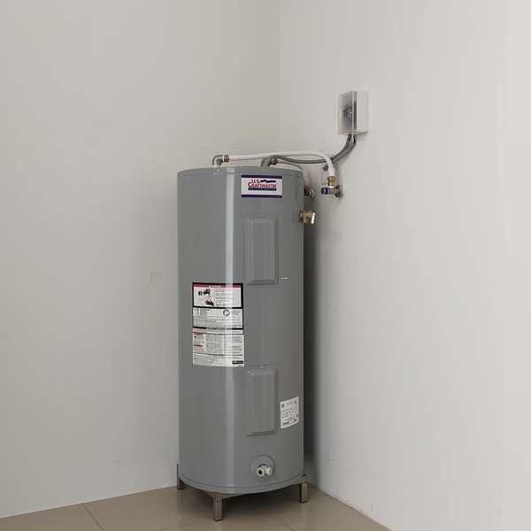 美國豪盟電熱水爐與防水套