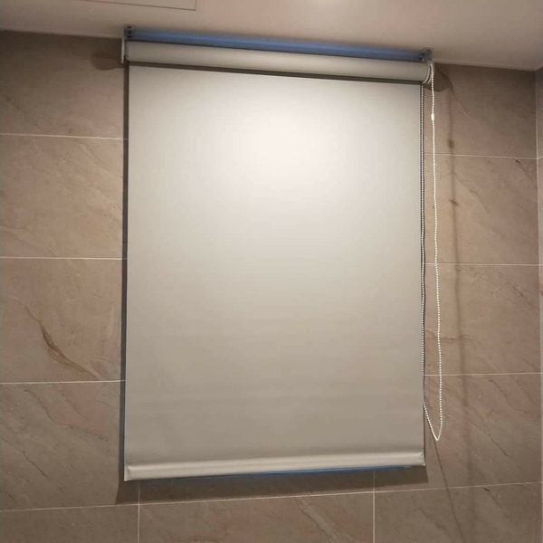 遮光捲簾 遮光捲簾-忠允窗簾企業社