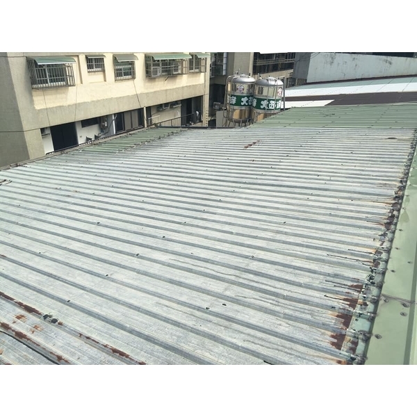 鐵皮屋除鏽防鏽-魔法屋油漆防水工程