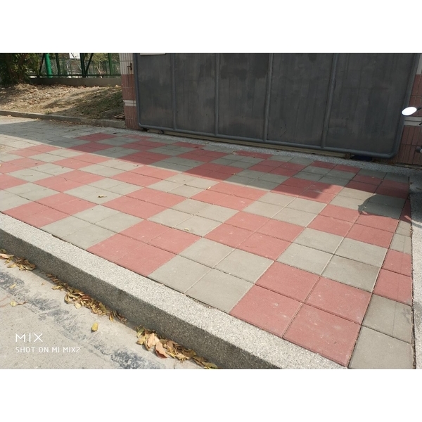 地面鋪設-平板磚(透水磚)