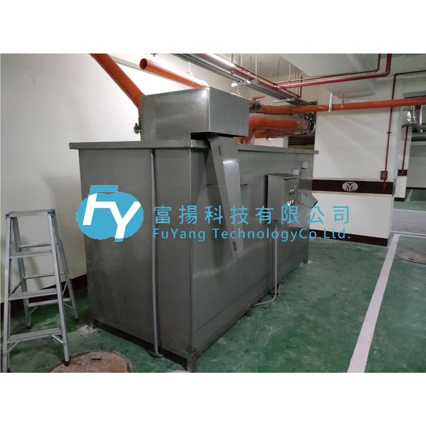 養老院廚房餐廳/全自動油脂菜渣分離器 養老院廚房餐廳/全自動油脂菜渣分離器-富揚科技有限公司
