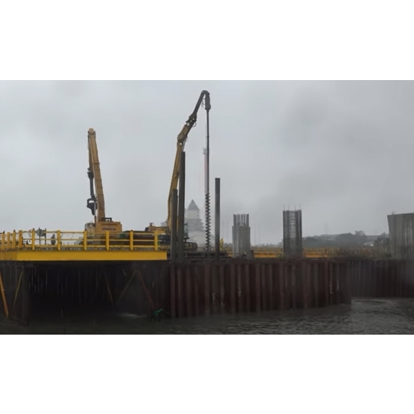 淡江大橋-樁帽及墩柱施工,吉臣工程有限公司