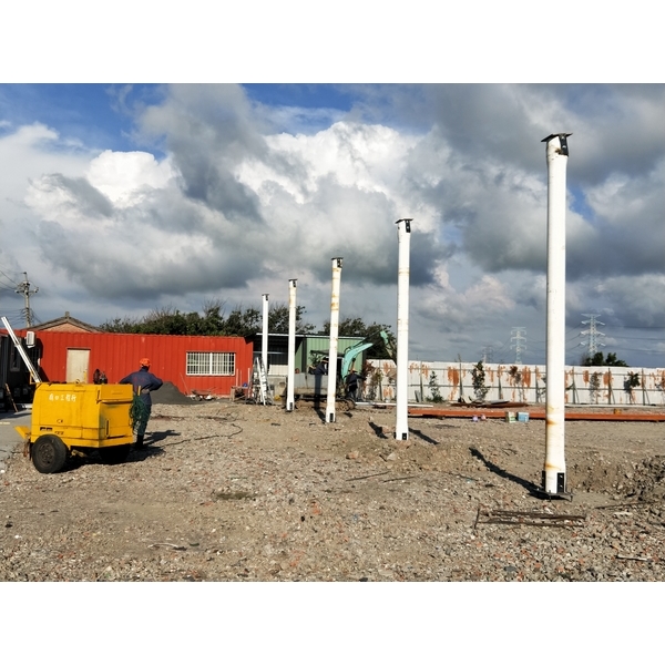 廠房鋼構及小木屋-廟口工程行