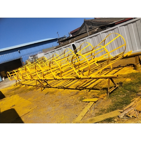 爬梯護籠,廟口工程行