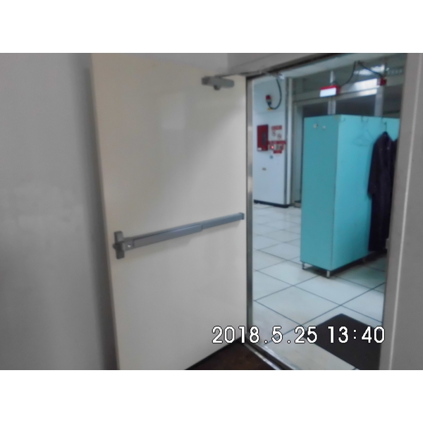 不鏽鋼門及防火門 不鏽鋼門及防火門-廟口工程行