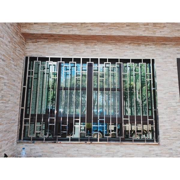 防盜窗及門窗製作-廟口工程行