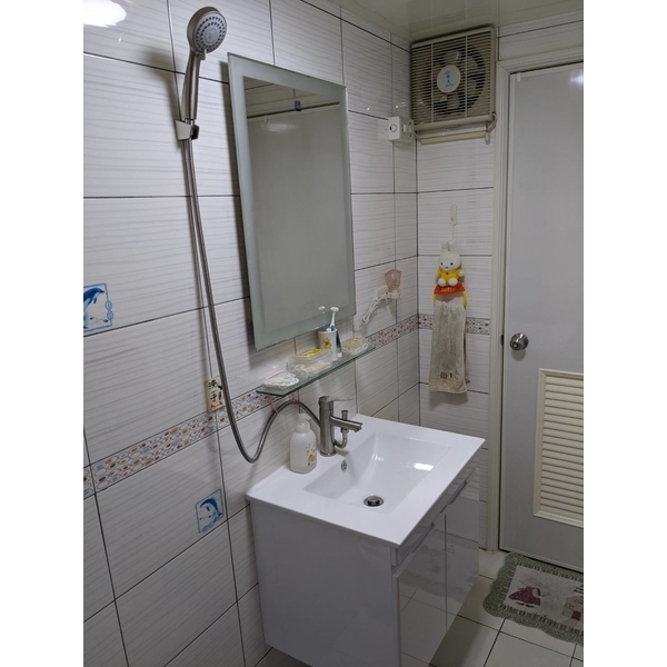 浴櫃 浴櫃-恒滿溢企業有限公司