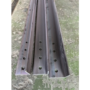 角鐵沖孔－不鏽鋼,鈦昶鋼鐵股份有限公司