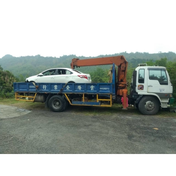 車禍現場吊車處理-三太子工程行