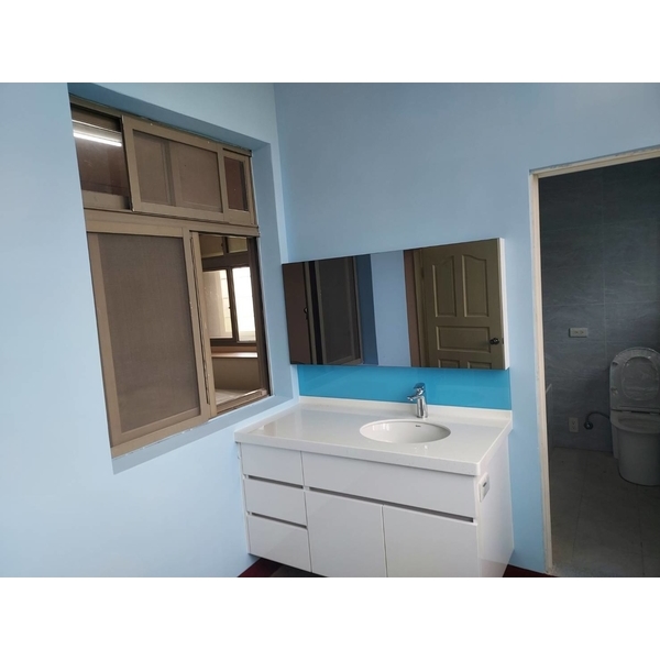 室內跳色油漆粉刷 室內跳色油漆粉刷-嘉晟油漆工程行