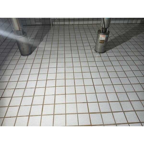 連鎖磚高壓沖洗跟水塔清洗