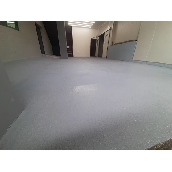 客製化止滑地板-全成油漆工程行