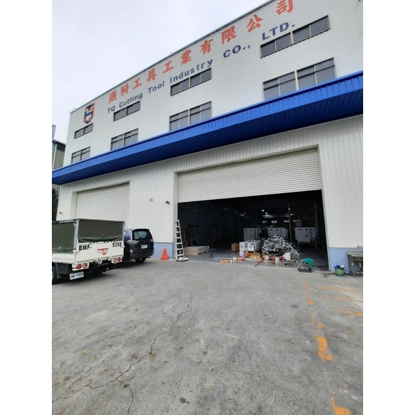 廠房浪板噴漆無塵地板Epoxy施作