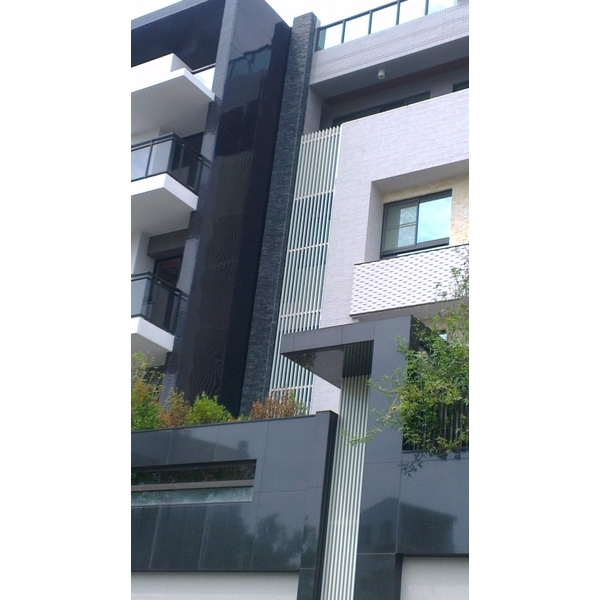 (免拆模黑色)巨明建設楠梓案,龍諸企業有限公司