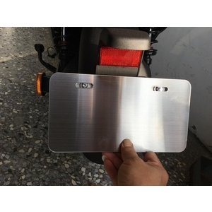gr-車牌框 不銹鋼車牌框；gogoro車牌框；新式車牌框,棨專工業有限公司