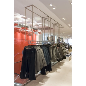 懸吊式掛衣架,棨專工業有限公司