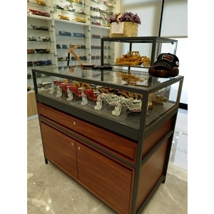 032A59 陳列櫃；展示櫃,棨專工業有限公司