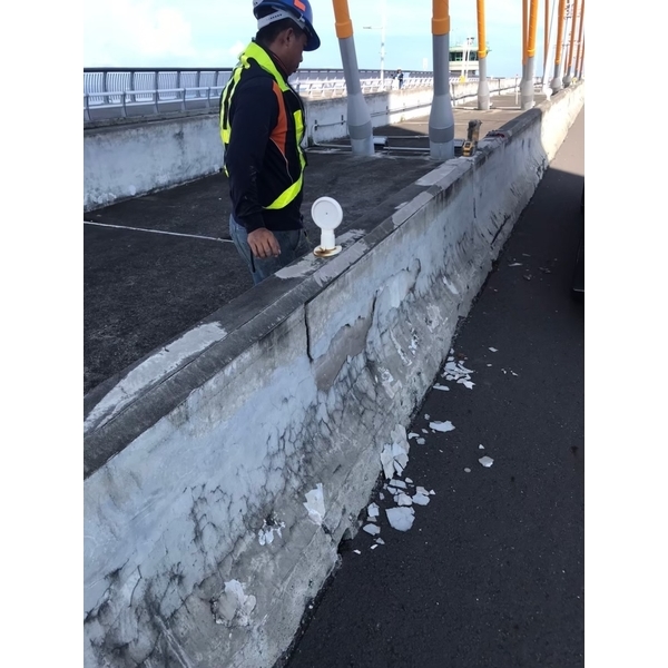 鵬灣跨海大橋CDPS噴塗修繕-佳淂榮實業有限公司