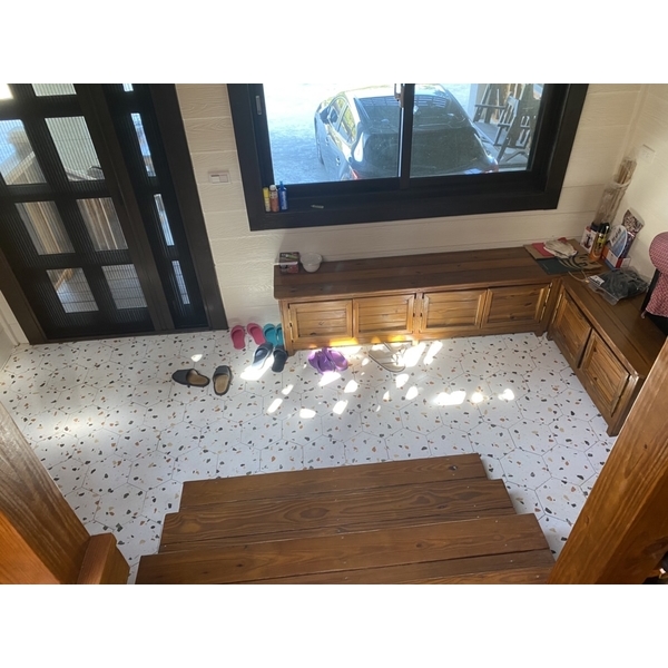 冠軍磁磚 / 黃山石地磚 / 西班牙地磚－何先生工地-豐隆建材行