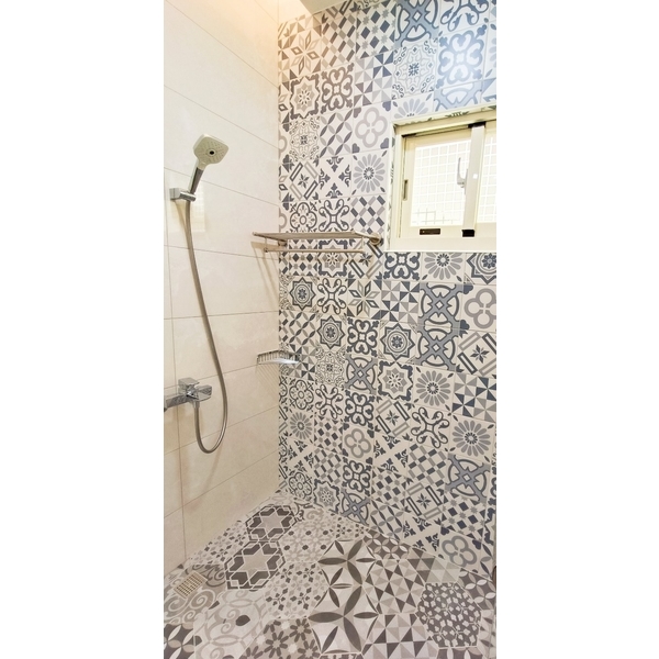 冠軍磁磚、西板牙磁磚－張先生住宅,豐隆建材行