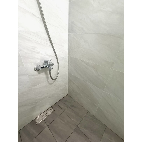 冠軍磁磚、白馬磁磚、黃山石磁磚－曹先生住宅-豐隆建材行