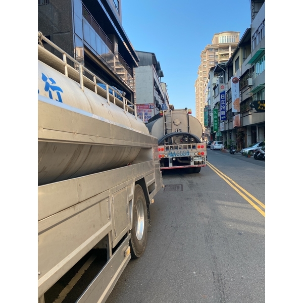 清理化糞池施工前後