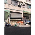 打除廁所+拆除裝潢（含鐵捲門） - 鑫旺統力工程有限公司