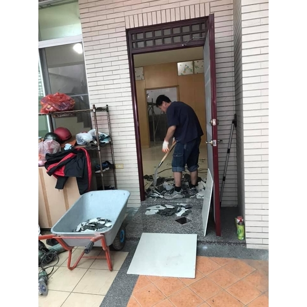 打石地磚+壁磚工程 打石地磚+壁磚工程,鑫旺統力工程有限公司