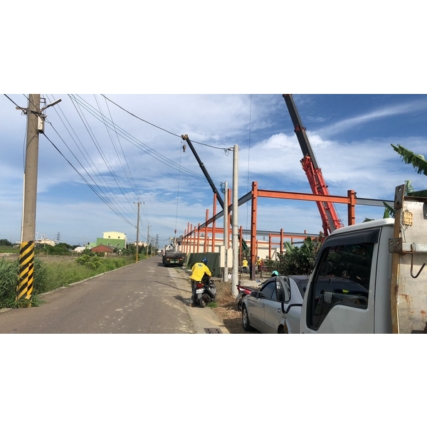 廠房鋼構 廠房鋼構-卓越工程行