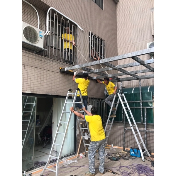 採光罩,卓越工程行