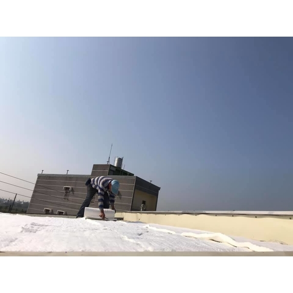 屋頂鋪設防火棉施工